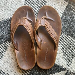 Frye Brown Leather Flip-Flops Classic Comfort